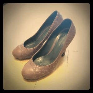Bottega Veneta round toe block pumps